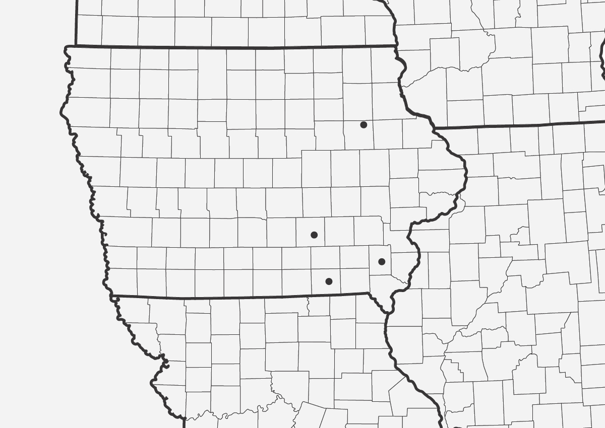Map of Iowa with parts of Illinois and Missouri, showing the 4 locations of Grandinetti's